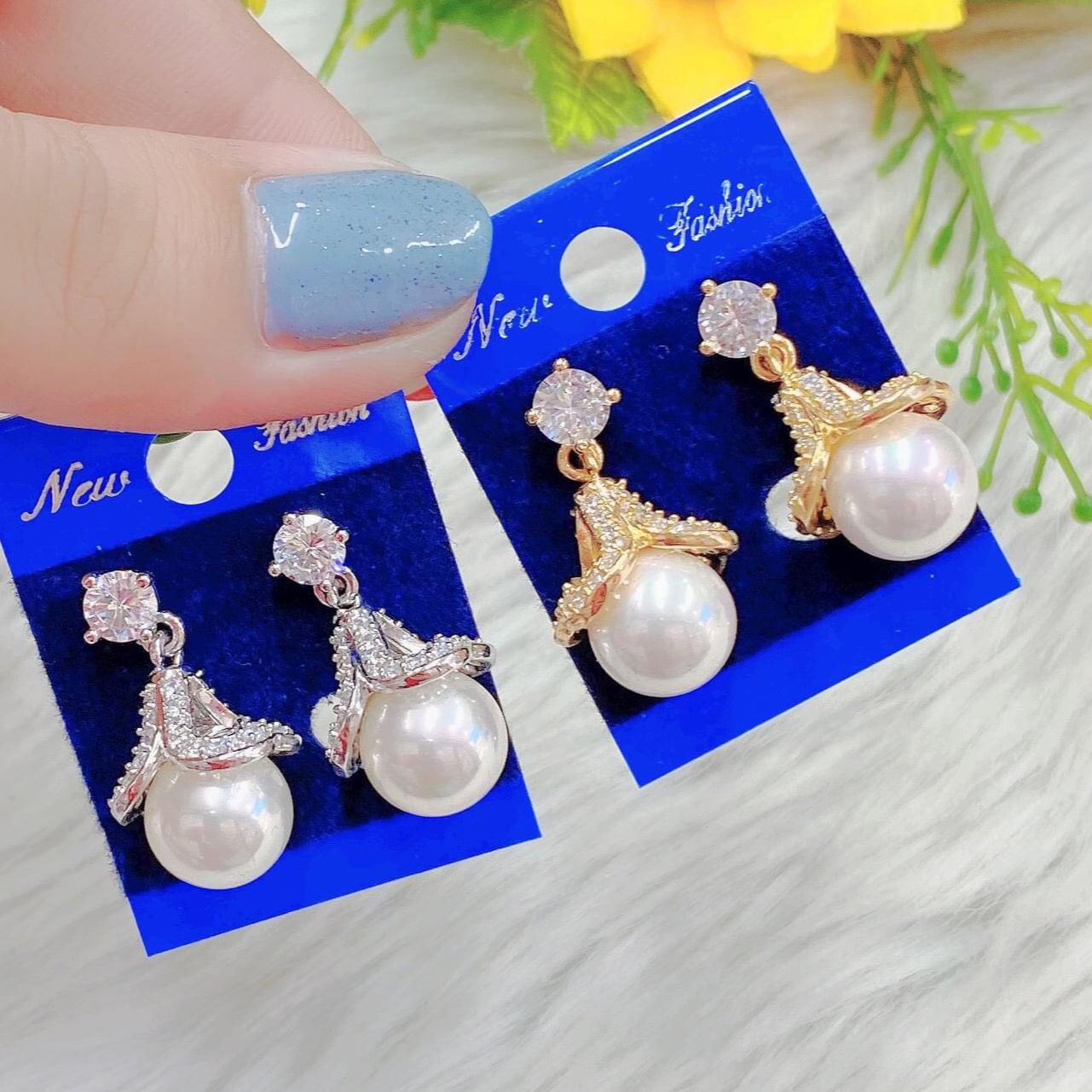 Bông Tai Nữ vàng non, bông tai mạ vàng 18k thật,Bông tai ngọc trai nữ đẹp, bông tai dáng dài khoen tròn, hoa tai dự tiệc sang trọng Trang sức nữ, Nữ trang đẹp GADO - Thời Trang Gado b0931