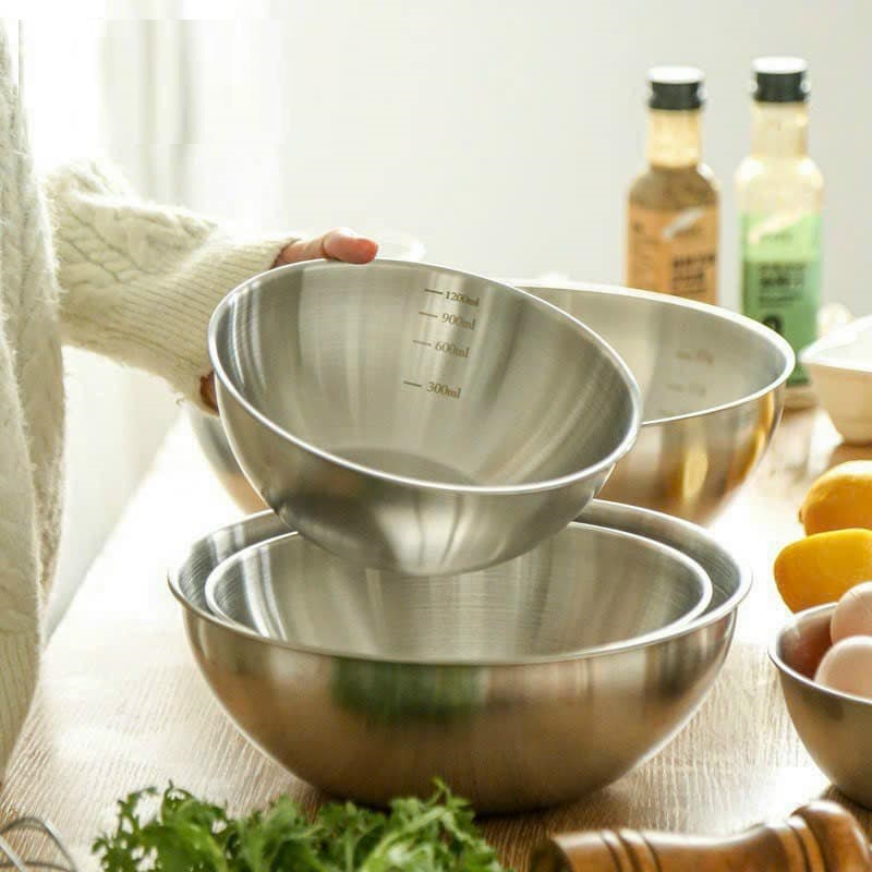 Bộ 3 âu bát đựng thực phẩm, trộn salad, làm bánh, trộn bột đa năng bên trong có chia vạch, thiết kế 3 tô với 3 dung tích 700ml, 1200ml, 2000ml, chất liệu inox 304 cao cấp chống han gỉ