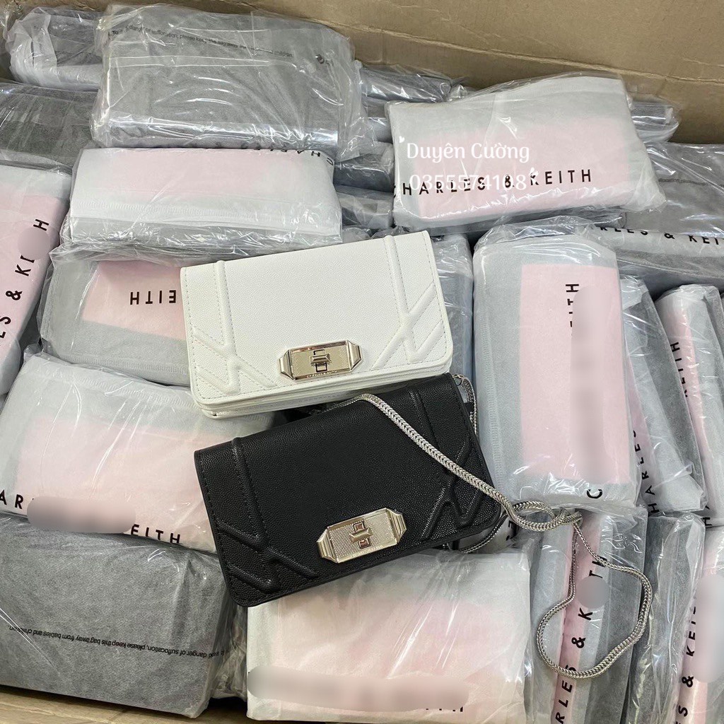 Túi đeo chéo - Túi đeo vai C.K da gạo dáng dẹt size 18cm,????FREESHIP????, 2màu đen-trắng - Túi xách nữ - Túi đeo chéo nữ - Túi đeo chéo nam -  Túi đeo chéo - Túi đựng đồ - Túi vải đi học - Túi đeo nam - Túi đựng đồ