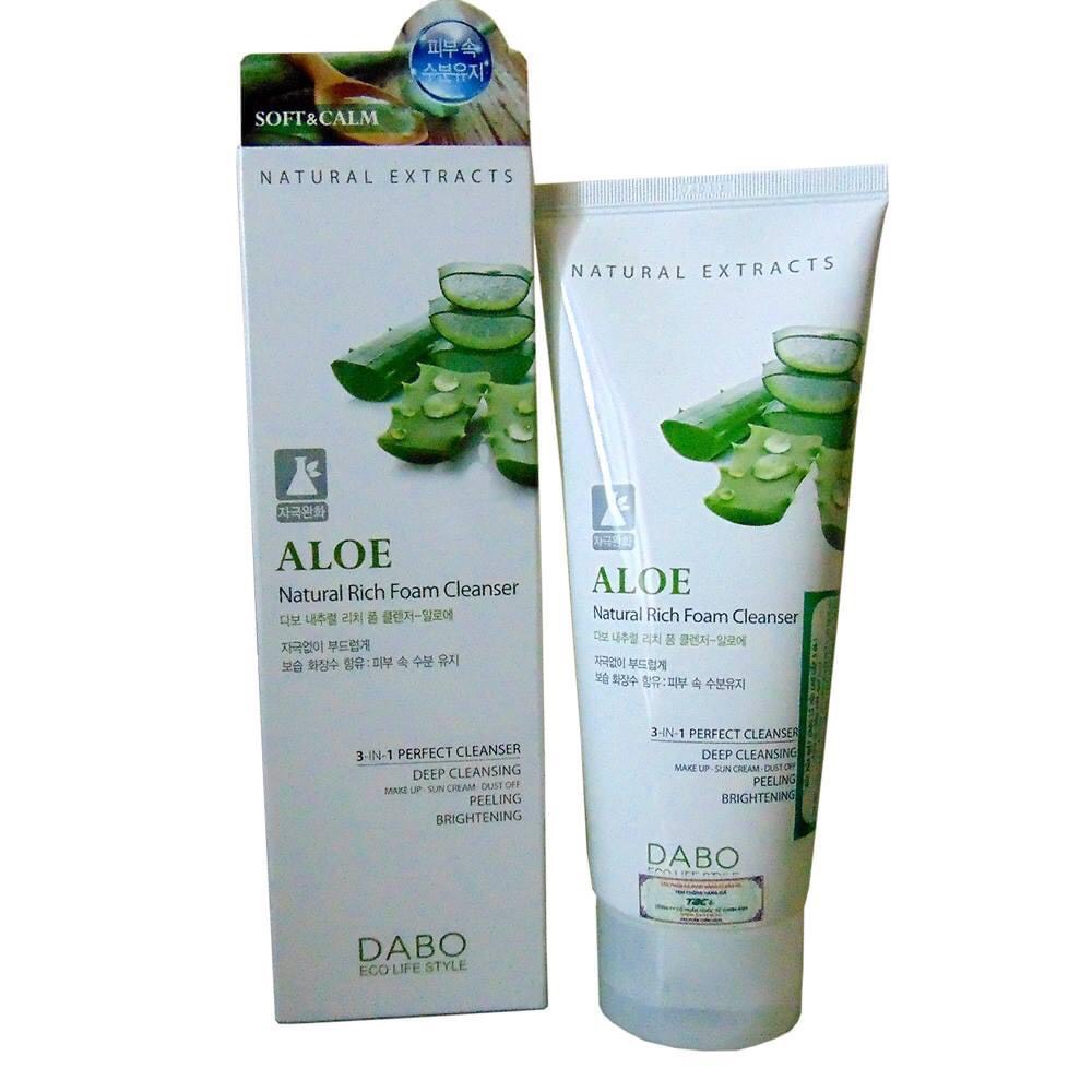 Sữa rửa mặt nha đam DABO giúp da trắng sáng 150ml- Hàn Quốc