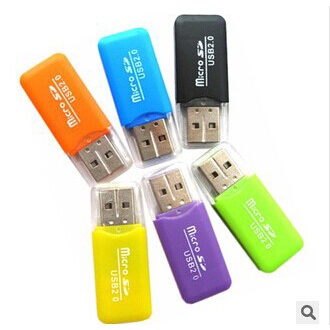 Đầu đọc thẻ nhớ micro SD  vỏ nhựa nhiều màu hỗ trợ chuẩn USB 2.0