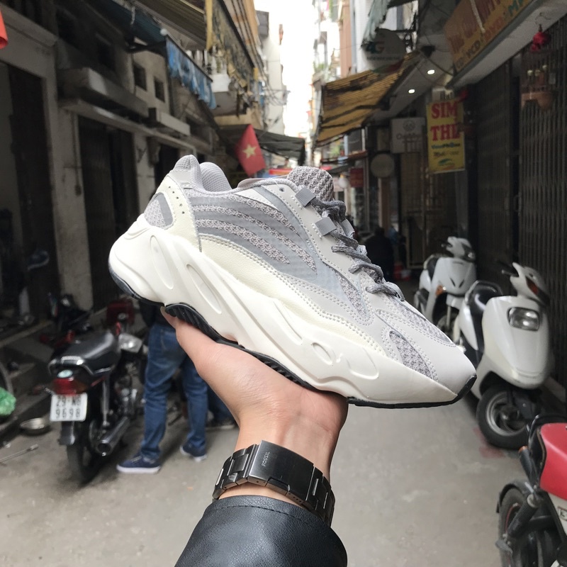 Giày Thể Thao 700 Phản Quang nam nữ