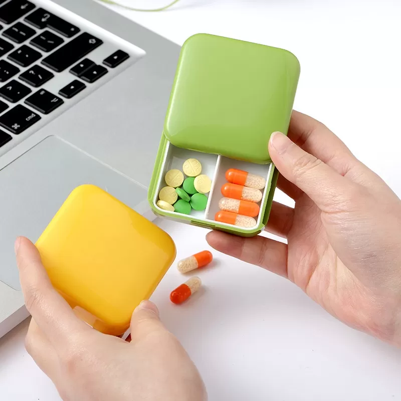 Hộp Đựng Thuốc 2 Ngăn Nhỏ Gọn Tiện Lợi Cho Du Lịch