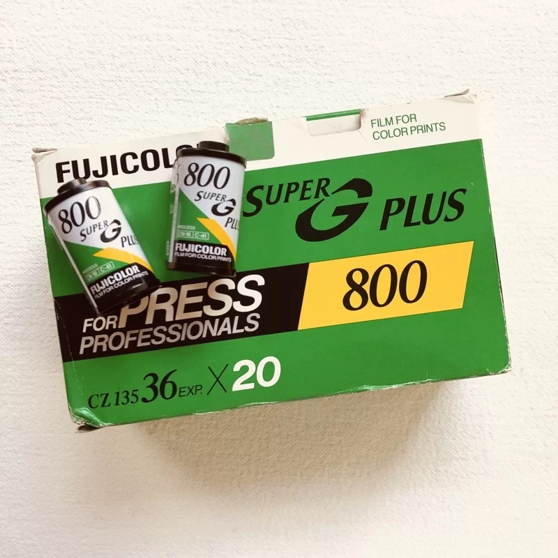 - Film 135 giá rẻ, film outdate, 12 & 36 kiểu, hàng Đức