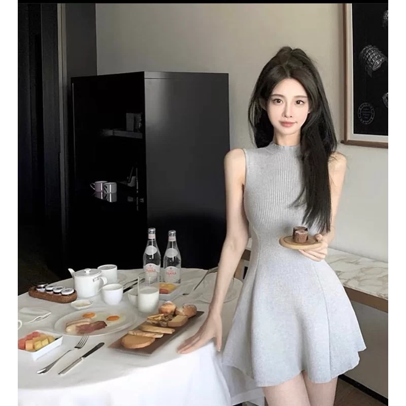 ĐẦM LEN SÁT NÁCH XOÈ