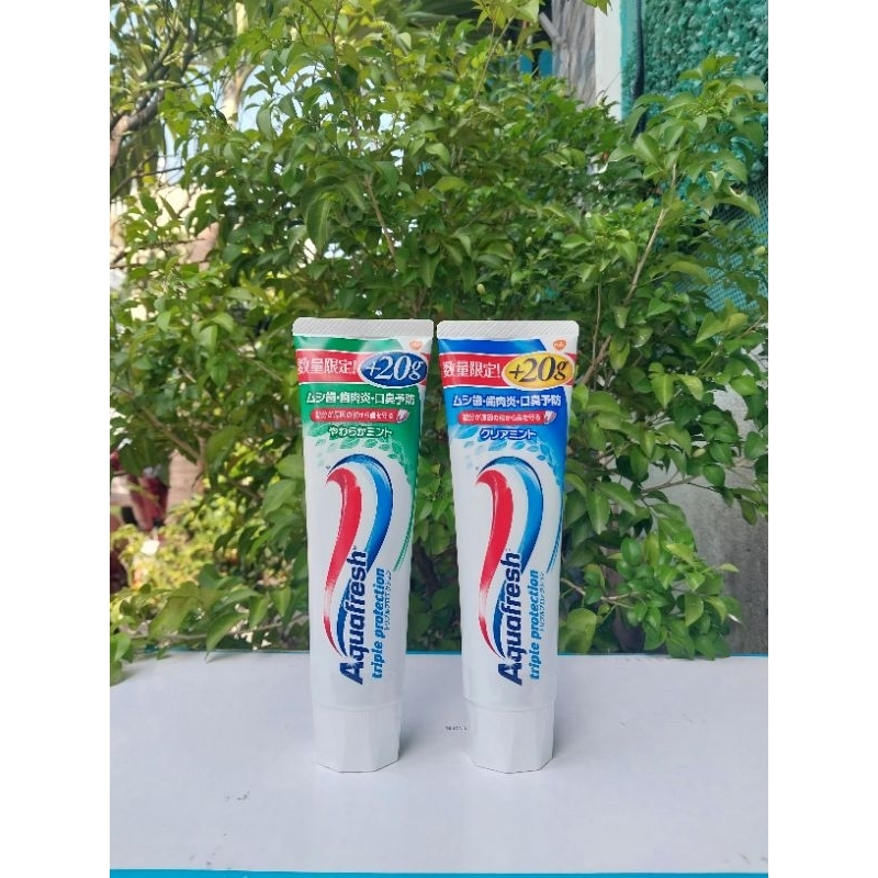 KEM ĐÁNH RĂNG AQUAFRESH- NHẬT BẢN