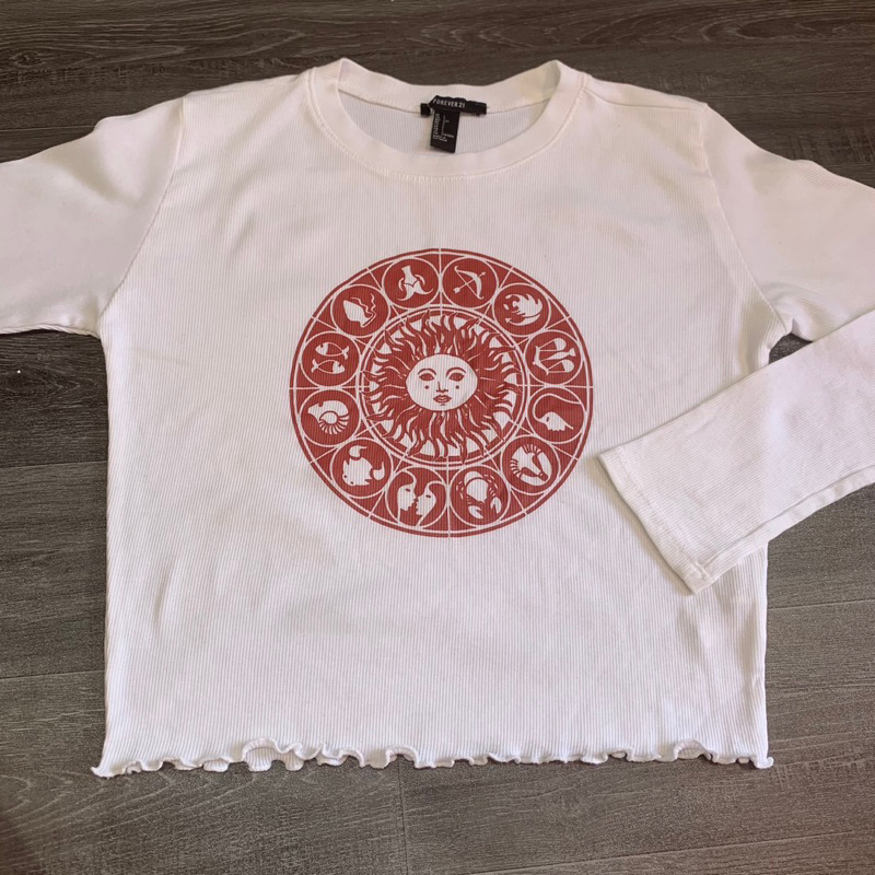 O Thun Nữ F21 VNXK Cotton Gân Borip Trắng Cổ Tròn Tay Dài Cuốn Biên In Hình - Size L lỗi dơ nhẹ