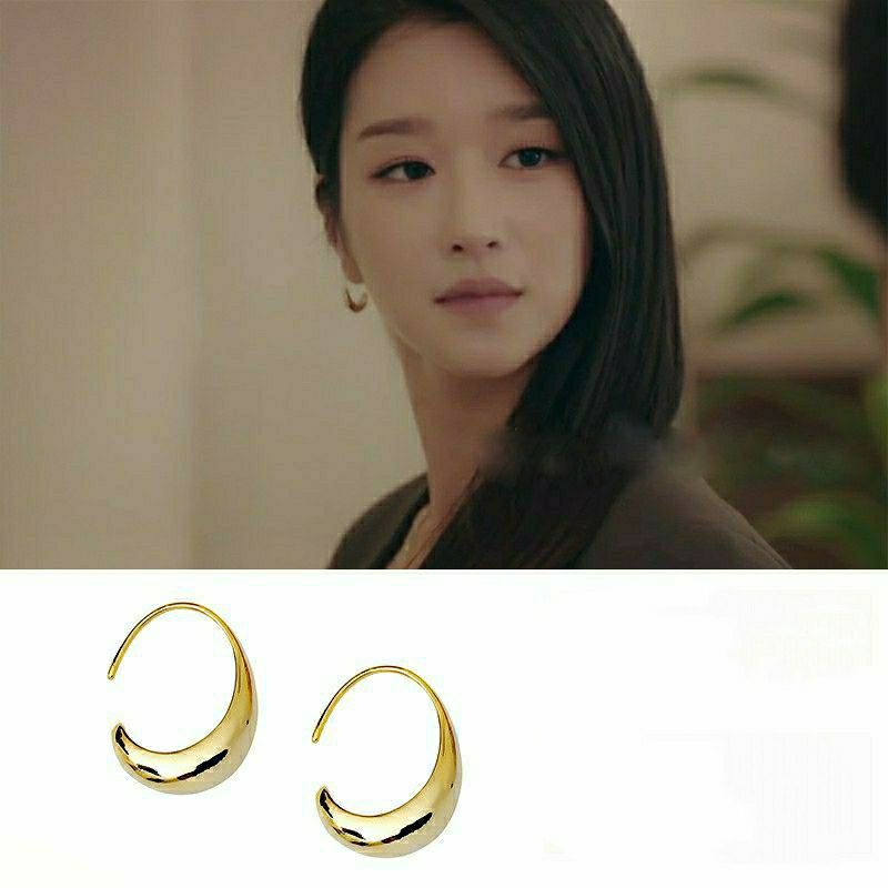 Hoa tai của Điên Nữ Seo Ye Ji trong phim "Điên Thì Có Sao"