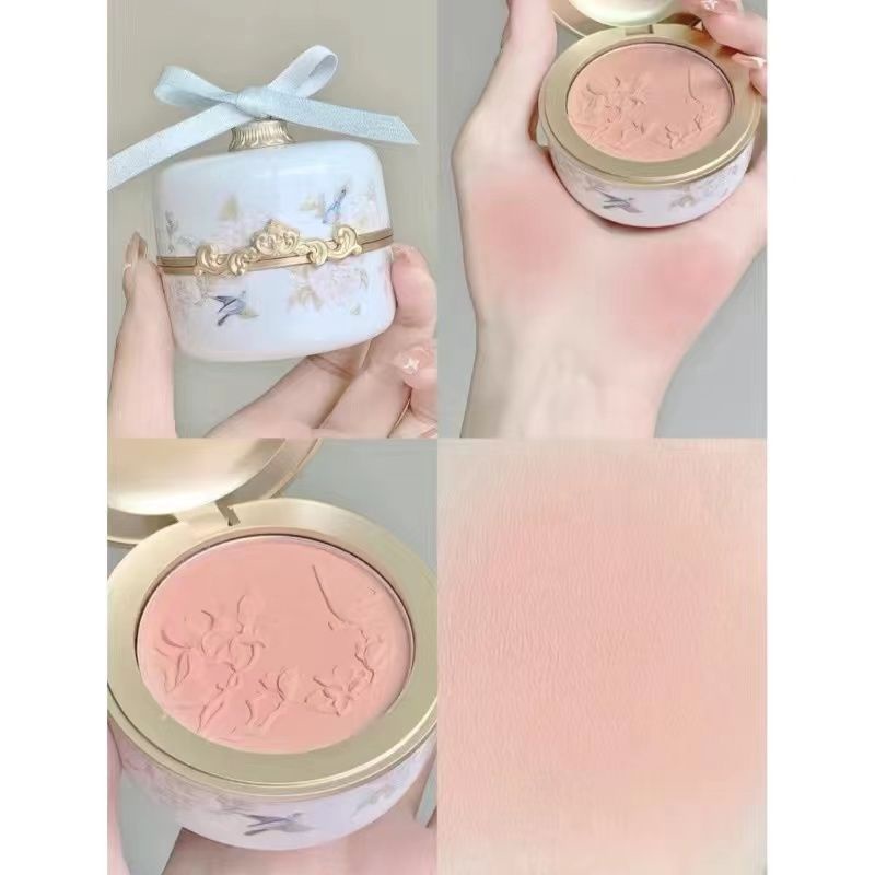 Flower knows Phấn Má Hồng Thần Hoa Dập Nổi Dòng Nền Hoa / Gấu teddy Giá Rẻ Cho Nữ