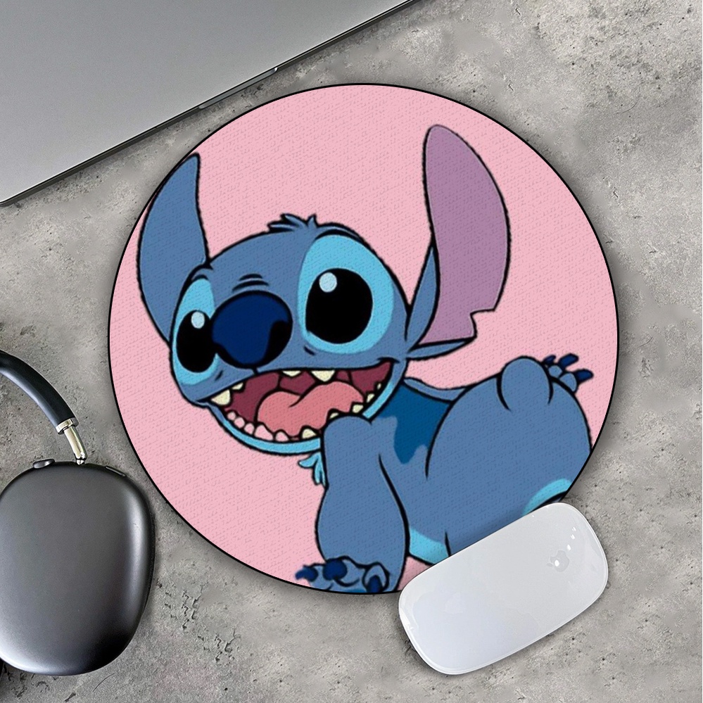 Lót Chuột Gaming in hình Stitch Nền Hồng Pad decor bàn làm việc chơi game size 35cm