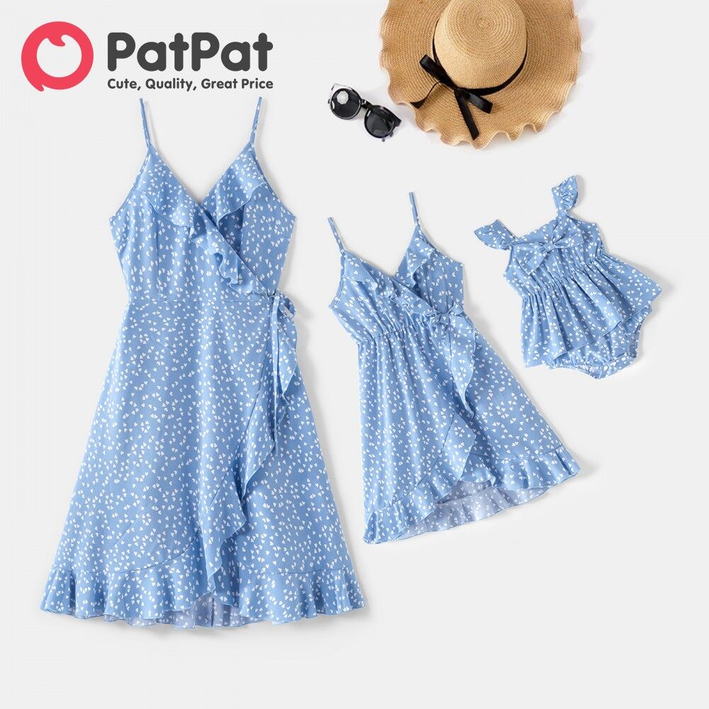 PatPat Family Trang Phục Phù Hợp Với Gia Đình Váy Quấn Xếp Nếp Cổ Chữ V Dây Mảnh Không Tay Màu Xanh In Chấm Bi Cho Mẹ Và Tôi